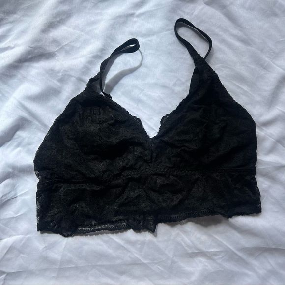 Victoria’s Secret PINK - Black Lace Bralette - Size Medium - Picture 9 of 9
